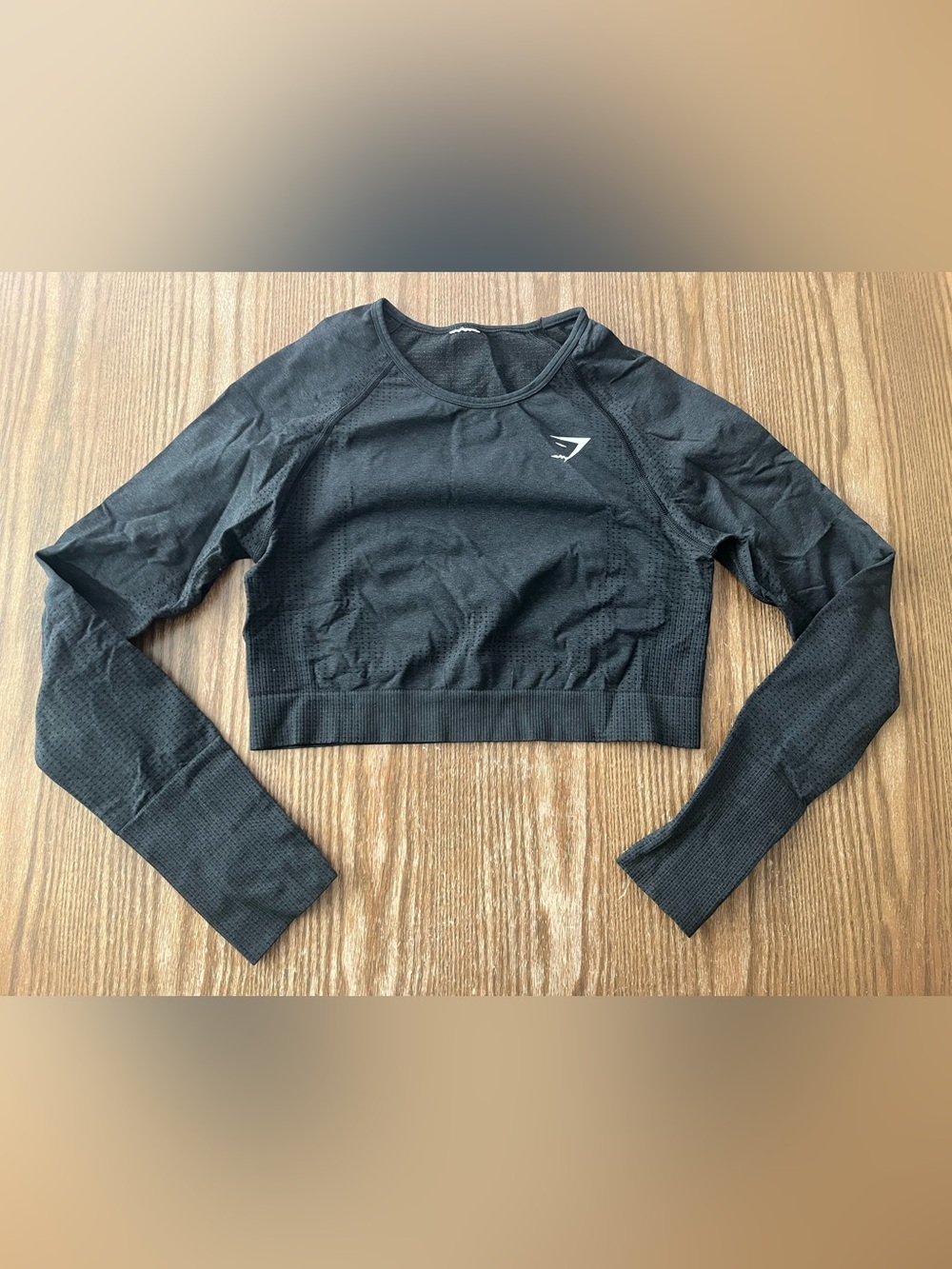 Gymshark Black Long-Sleeve Crop Top size Large